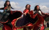 В Туве на главной площади столицы в День России пройдут мастер-классы народных танцев
