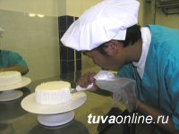 В Туве кондитерская фабрика начала выпуск низкокалорийных тортов и пирожных