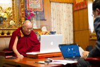 Открыты русскоязычные страницы Далай-ламы в Твиттере и Фэйсбуке