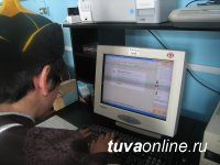 В Туве в 2010 году компьютерный «парк» школ увеличился на 150 единиц