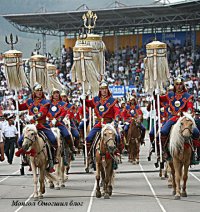 Тувинские чабаны участвуют в торжественном открытии праздника Наадам в Монголии