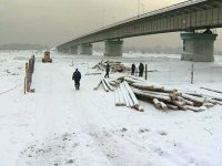 Перевозка пассажиров на правый берег столицы Тувы не прервана