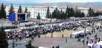 Первомайская демонстрация в Туве собрала более 15 тысяч человек