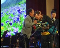 Тувинский американец Шон Куирк дал в Кызыле сольный концерт