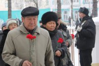 Полицейские Тувы возложили венки к мемориалу погибших при исполнении служебных обязанностей сотрудников Полицейские Тувы возложили венки к мемориалу погибших при исполнении служебных обязанностей сотрудников
