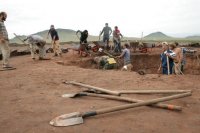 В Туве даже каменный век лежит на поверхности - археологи