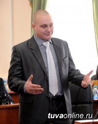 Депутаты горхурала во второй раз доверили Владиславу Ховалыгу руководство мэрией Кызыла