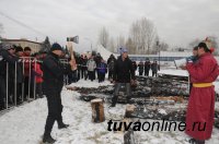 Бензопилу, дрель и топор от «Хозяина» получили лучшие дровосеки-любители Тувы в День отцов