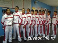 Более 200 спортсменов боролись за звание чемпионов Тувы по кик-боксингу
