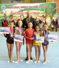 Тувинские гимнастки впервые участвуют в первенстве Сибири
