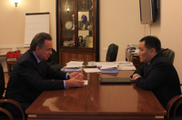На встрече с министром спорта Виталием Мутко обсуждались вопросы "спортивной" подготовки Тувы к юбилею