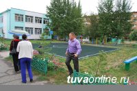 Организации Кызыла оформляют клумбы и фасады к 100-летию столицы Тувы