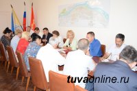 В борьбу с бурьяном в Кызыле включаются федеральные структуры