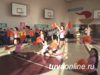 В школе № 3 Кызыла кипят футбольные страсти – 62 команды участвуют в турнире по мини-футболу