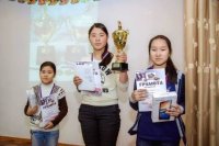 112 школьников участвовали в шахматном турнире памяти Болата Ооржака