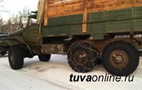 В результате столкновения грузовика и «таблетки» в Тоджинском кожууне Тувы погиб водитель, двое травмированы