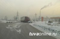 В Кызыле пассажиры такси, попавшие в ДТП, спаслись благодаря ремням безопасности