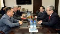 Глава Тувы встретился с Чрезвычайным и Полномочным послом Монголии в РФ г-ном Лувсандандарыном Хангаем