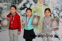 В Кызыле определили лучших шахматистов среди школьников