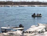 Кызыл: спасатели продолжают поиски спрыгнувшей с моста женщины