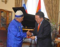 Президент Монголии вручил Чимит-Доржу Ондару медаль «Найрамдал» (Дружба)