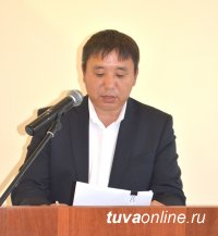 Кызылские депутаты провели 22-ю сессию Хурала представителей