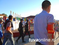 Кызыл: народные дружинники помогают в охране общественного порядка