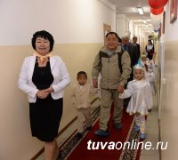 Глава Тувы Шолбан Кара-оол сдержал слово: построен детсад для детей молодых чабанов села Шекпээр