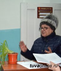 Депутаты горхурала и сотрудники Мэрии Кызыла провели прием граждан