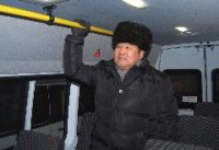 В Кызыле на маршруте 11 начал работу в тестовом режиме микроавтобус "Мерседес"