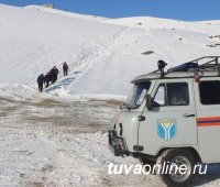 Кызыл: расчищена дорога к месту проведения обряда "Сан салыр" на горе Догээ