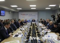 Полпред Президента Николай Рогожкин обсудил на форуме опыт стратегического планирования регионов