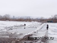 Вторую ледовую переправу закрыли в Туве