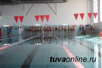 В бассейне Тувинского госуниверситета прошли соревнования "Спасатель-2016"