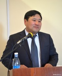 Мэр г. Кызыла Владислав Ховалыг отчитался о работе за 2015 год