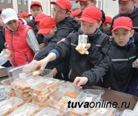 Кадеты и преподаватели Кызылского Президентского кадетского училища провели субботник