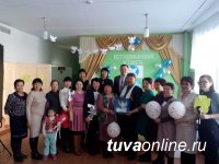 Тува: Школе в селе Кочетово (Атамановка) - 100 лет