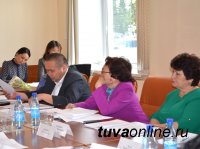 Депутаты Хурала представителей утвердили исполнение бюджета города Кызыла за 2015 год