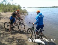 За "Безопасным и здоровым летом" следит велопатруль Агентства по делам ГО и ЧС Тувы