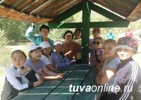Студенты ТувГУ прошли диалектологическую практику в Сут-Хольском кожууне