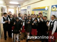 Главе Тувы доложили о ходе подготовки образовательных учреждений к новому учебному году