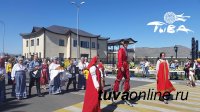 Коллективы Кызыла к Костюмированному шествию на следующий День города начинают готовиться уже сейчас