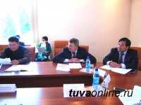 Глава Кызыла Дина Оюн призвала МВД Тувы укрепить кадрово полицию Кызыла и организовать территориальное отделение на Левобережных дачах