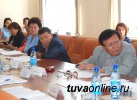 Глава Кызыла Дина Оюн призвала МВД Тувы укрепить кадрово полицию Кызыла и организовать территориальное отделение на Левобережных дачах