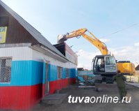 В Кызыле снесли магазин, "травивший" жителей Левобережных дач