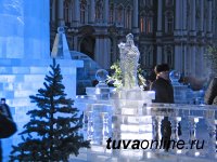 Кызыл: МУП «Благоустройство» ведет заготовку ледяных блоков для участников конкурса ледовых скульптур «Мир Кино»