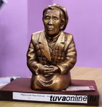 Определены лучшие произведения искусства Тувы 2016 года