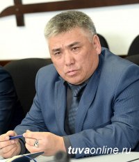 Нужно усилить в Туве контроль за нарушениями в социальных сетях - директор ГТРК «Тыва» Андрей Чымба