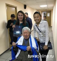 В Кызыле в день рождения Монгуша Бораховича Кенин-Лопсана представлена его книга "Судьба шаманки"