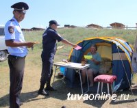 На озере Дус-Холь сотрудники полиции провели акцию по профилактике краж чужого имущества